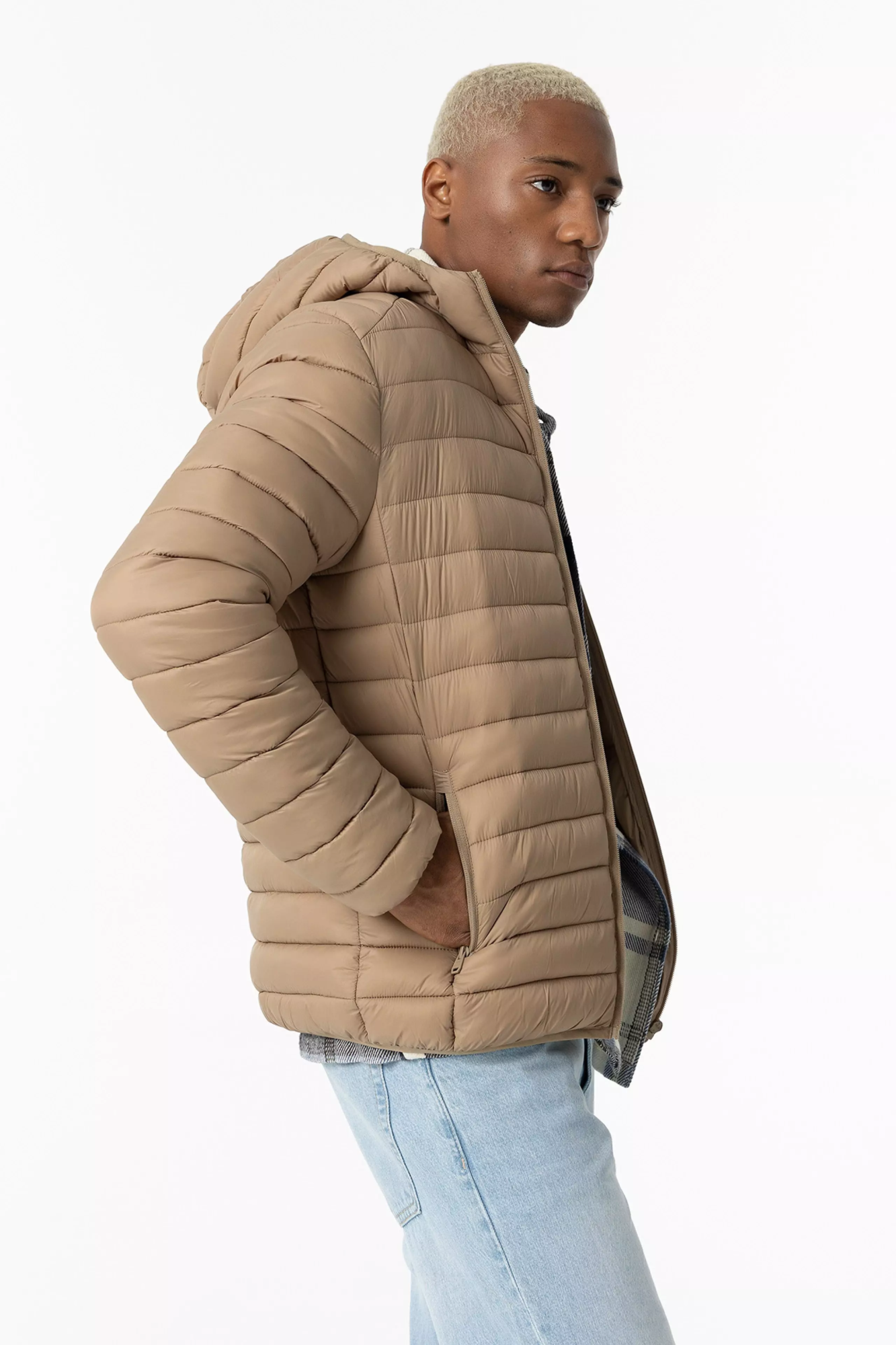 1731685044_c454a8e4620d0f8a28edd