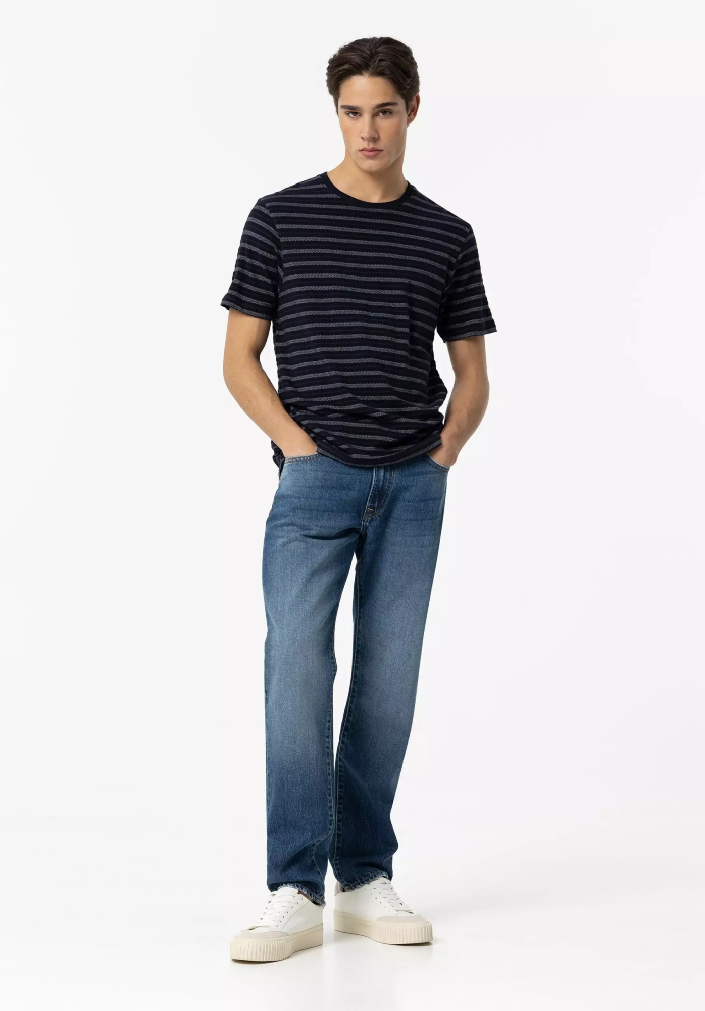 10054493M2032 JEANS AUSTIN