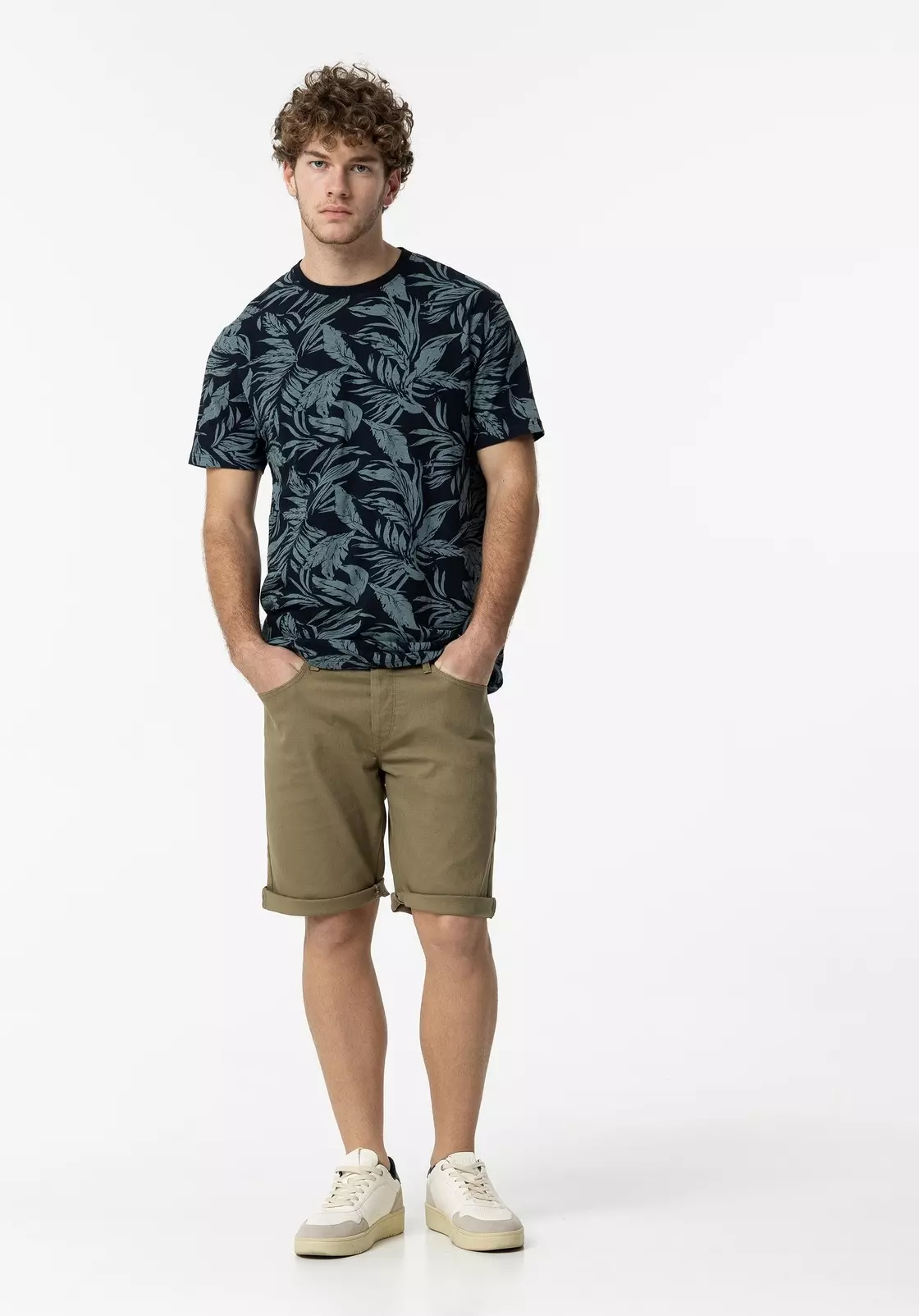 10054437825_1_2024040410_1