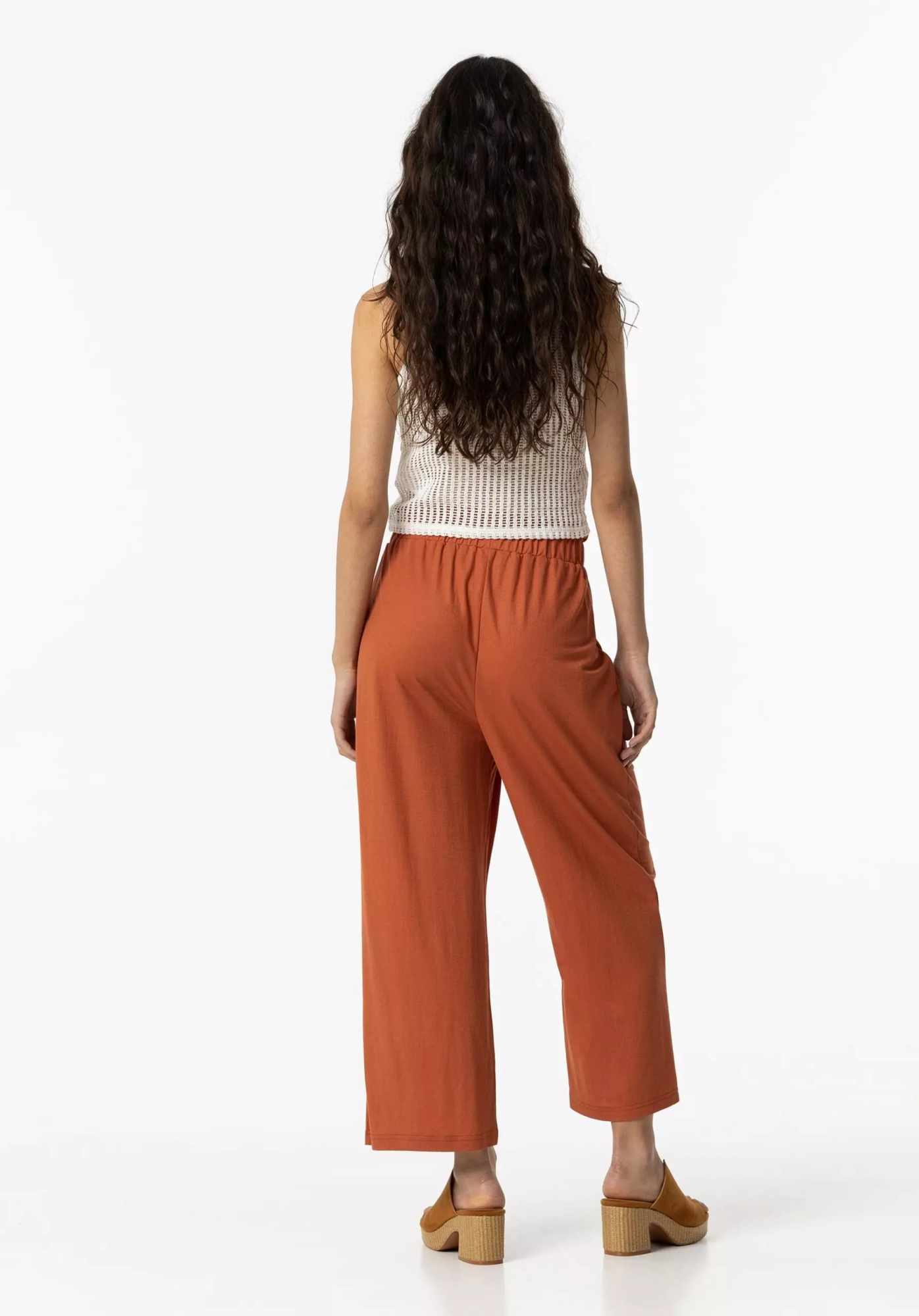 10054560478_3_2024031421-scaled 10054560478_3_2024031421-scaled