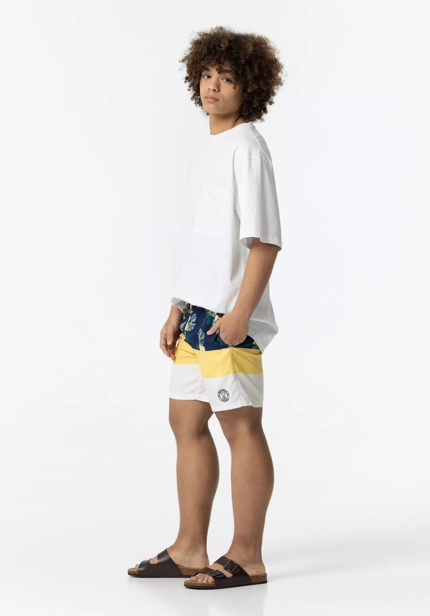 10055100779_2_2024040208-scaled